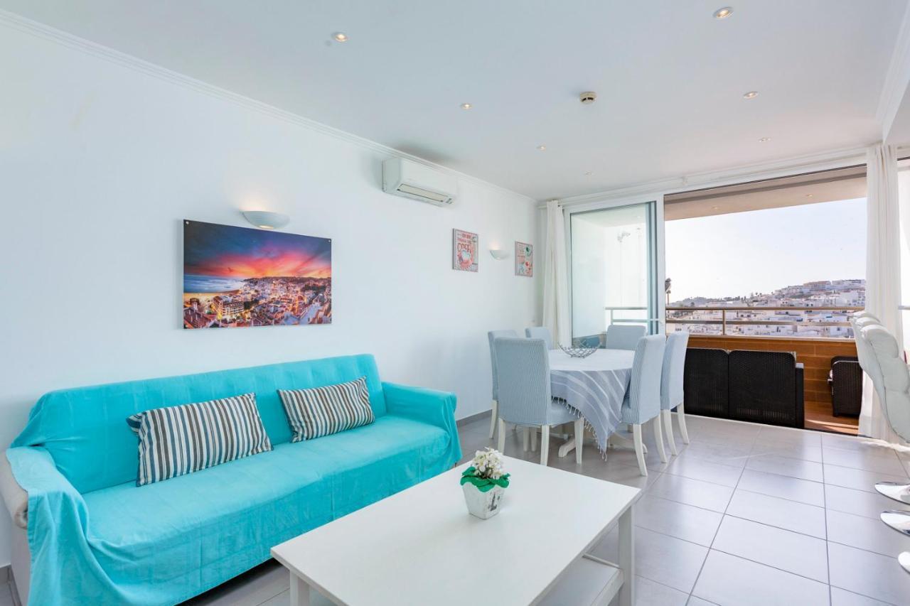 Old Town Beach Apartments อัลบูเฟรา ห้อง รูปภาพ