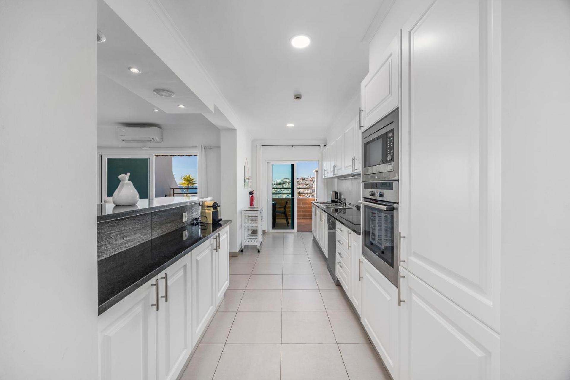 Old Town Beach Apartments อัลบูเฟรา ภายนอก รูปภาพ