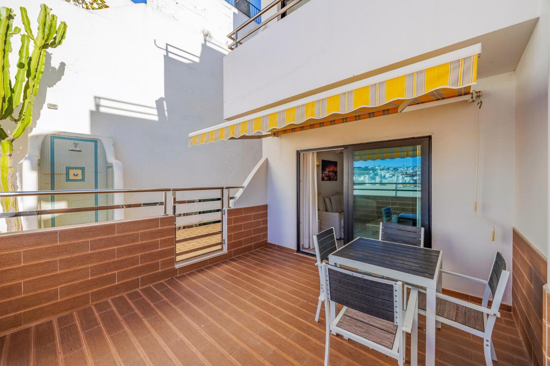 Old Town Beach Apartments อัลบูเฟรา ห้อง รูปภาพ